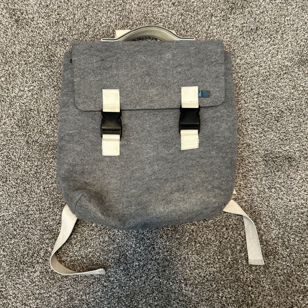 MRKT Mad Rabbit Kicking Tiger Gray Felt Messenger Laptop Bag Backpack